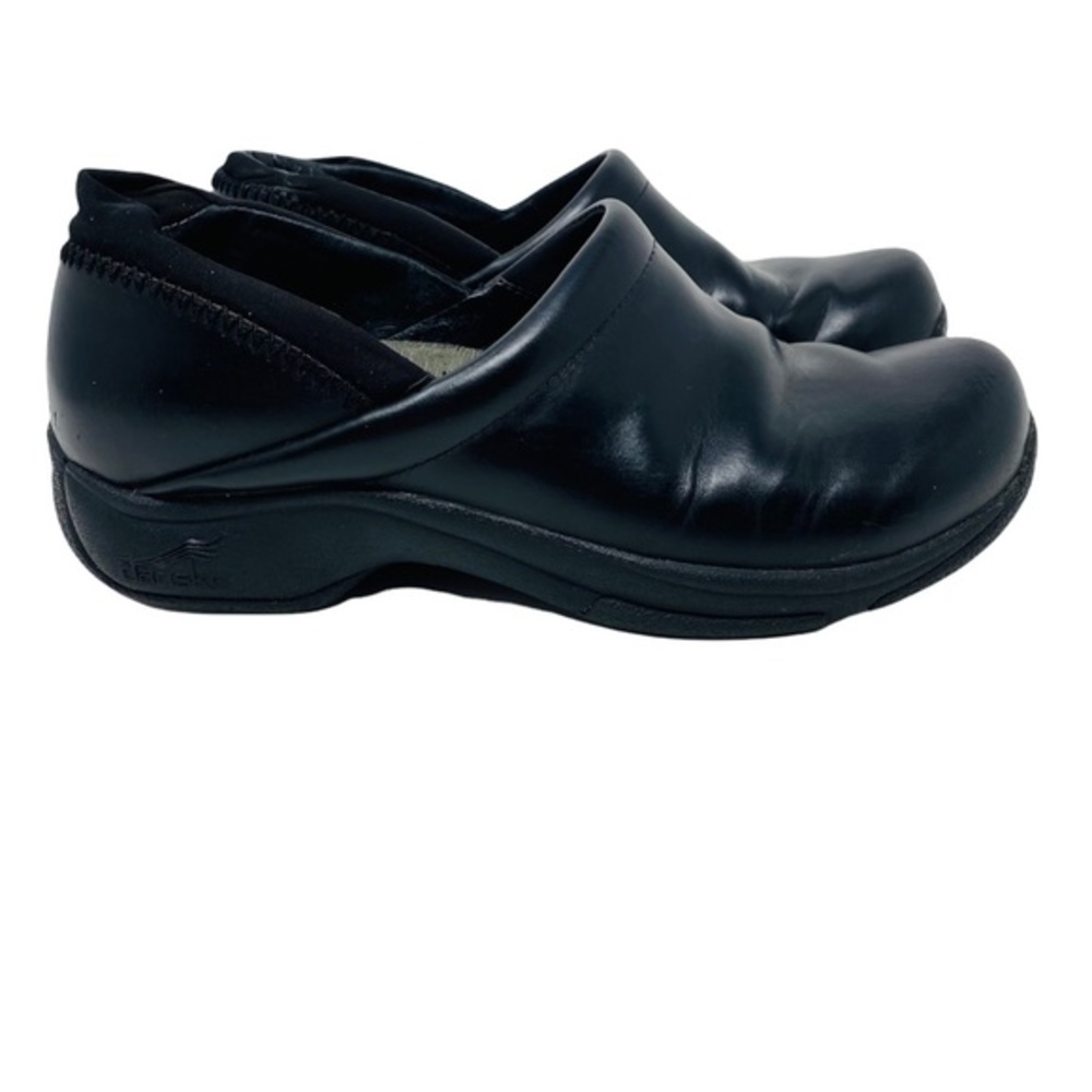 Dansko black slip on comfort shoes size 38